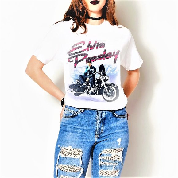 Elvis Presley The King of Rock Logo Official T-Shirt M runs bigger NWT - Picture 1 of 3